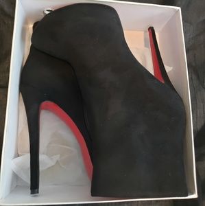 Sz 13 m ladies custom made ankle booties